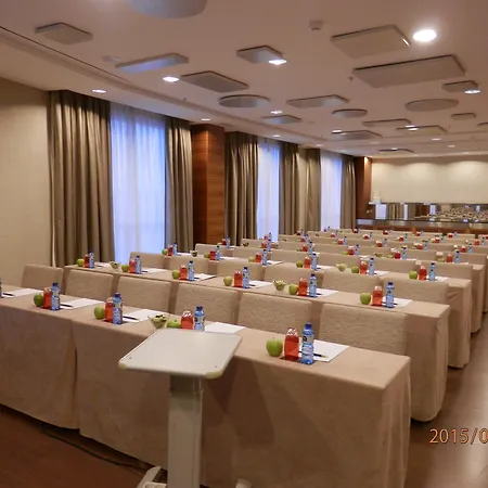Sercotel Sorolla Palace Otel
