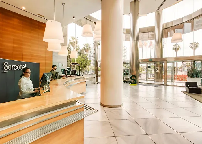 斯考特而索罗拉宫酒店